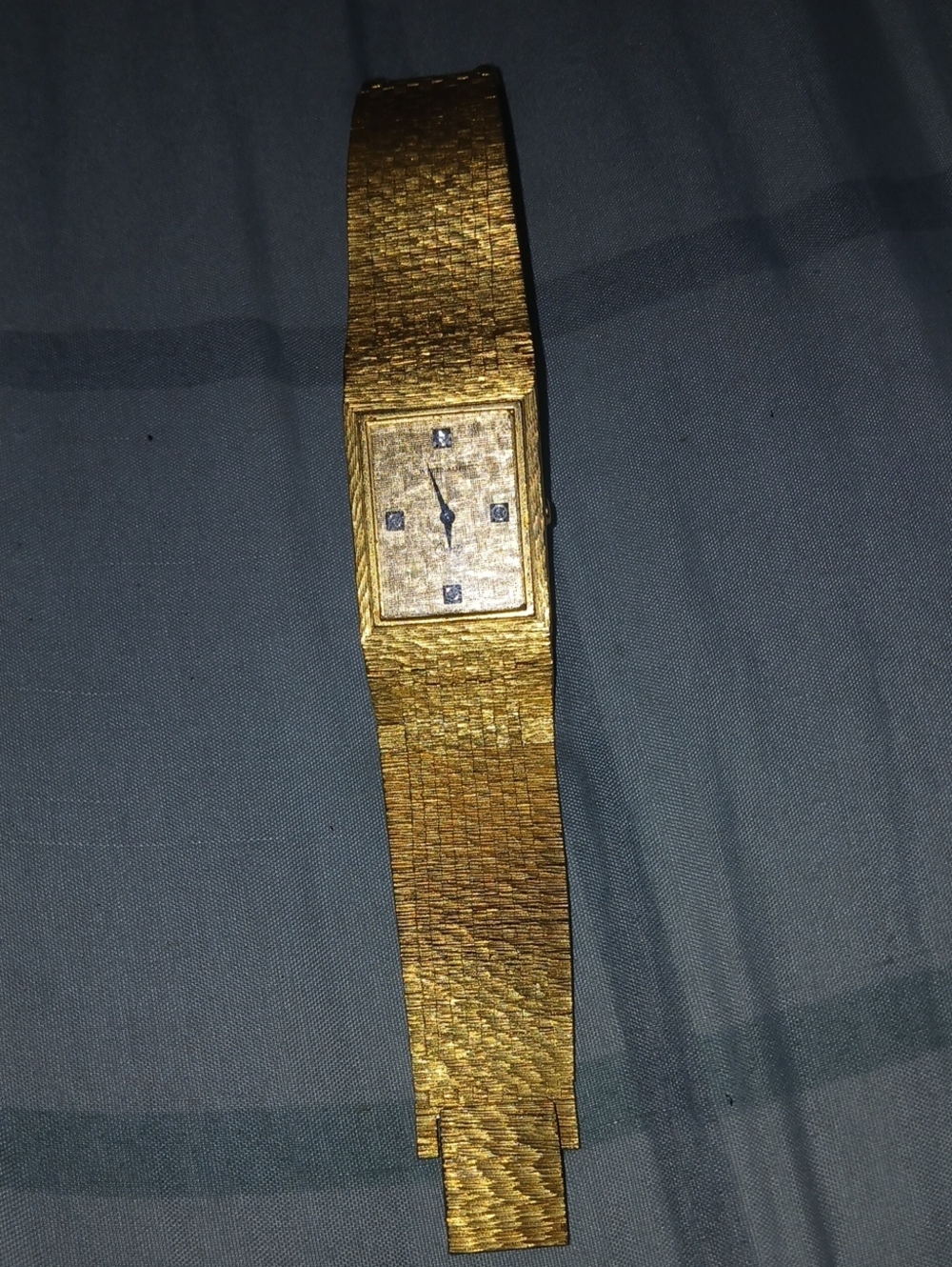 Wittanaur Gold Tone Textured Bracelet Watch